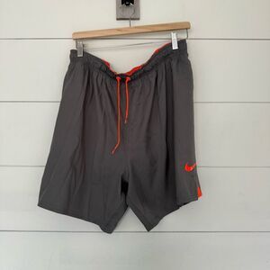 Nike Men’s XL Grey Coral Orange Workout Athletic Shorts